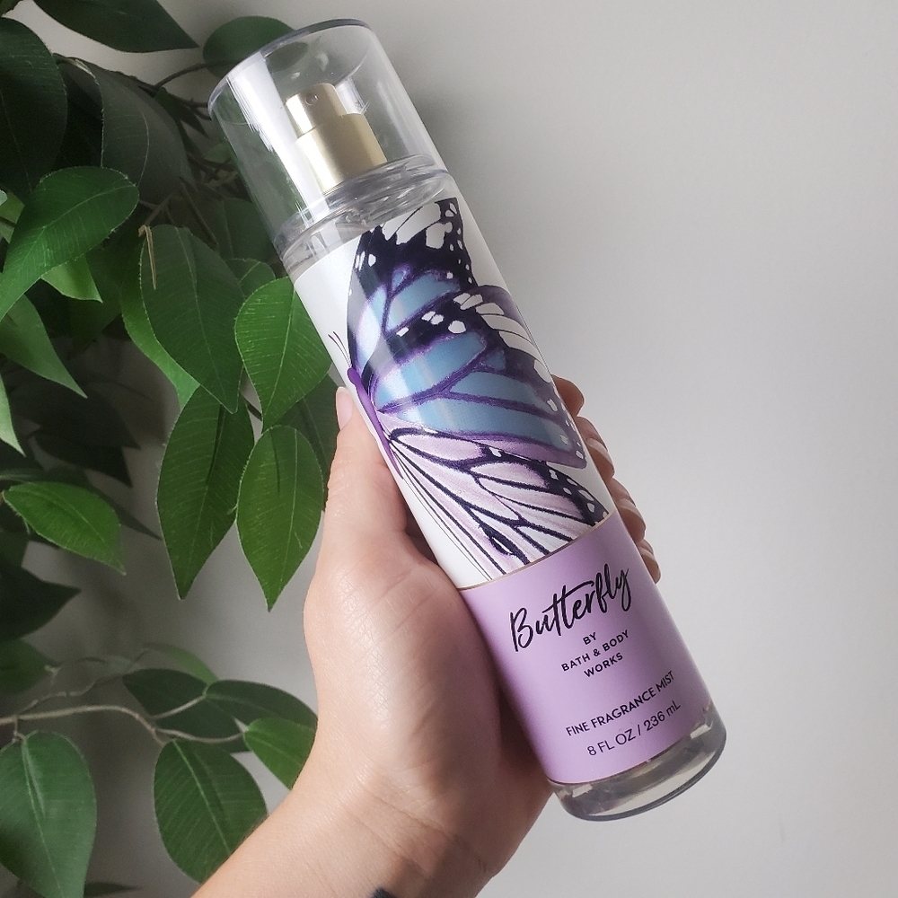 Bath and Body Works Butterfly Raspberry Iris Vanilla 8 oz
